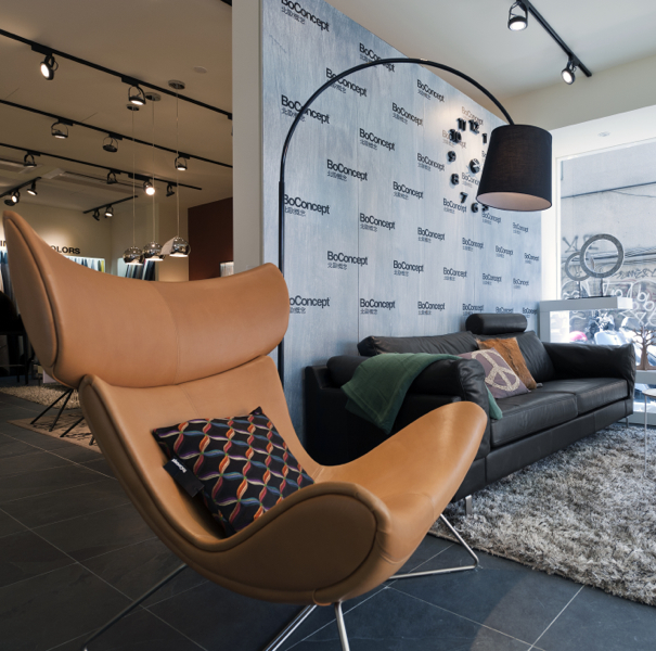 來自丹麥品牌「BoConcept 北歐概念」,是世界最成功的